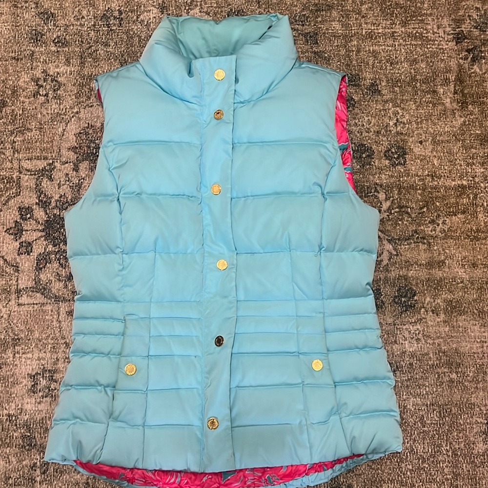 Lilly Pulitzer size medium puffer vest